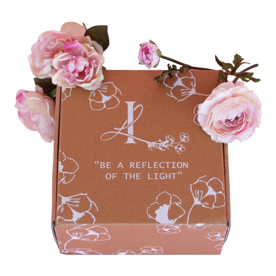 Custom Ivory Luxe Box